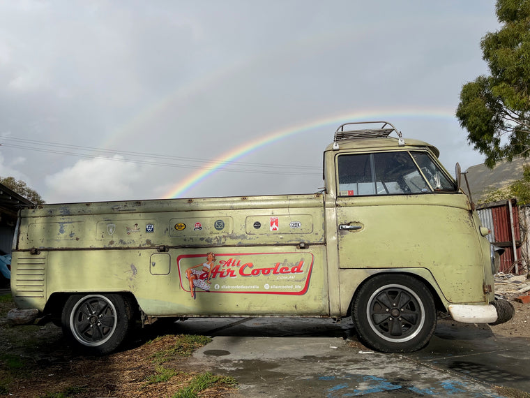 Splitscreen UTE rear window glass 1955-65 & barndoor 50-55